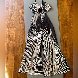 Chic Me Size S flare-legged pant dress